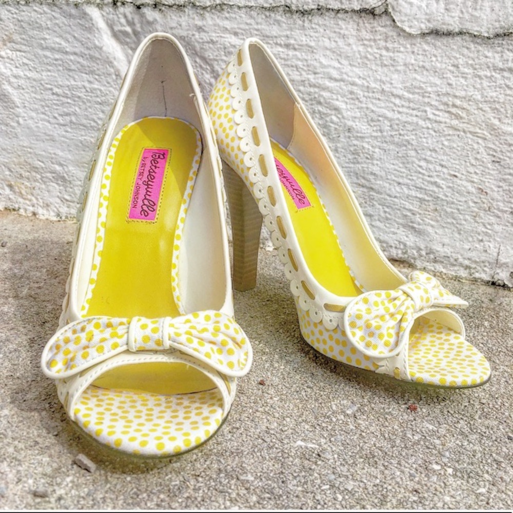 Betsey Johnson Yellow Polka Dot Heels